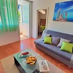 Apartamento Town Center With Balcony Omiš